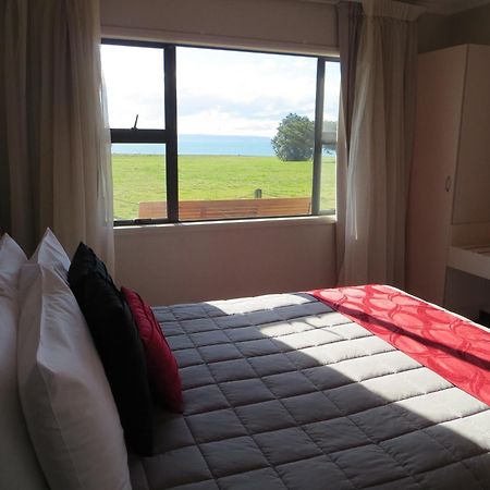 Harbour View Motel On Ahuriri Beach In Napier Nz With Sea View Suites Szoba fotó