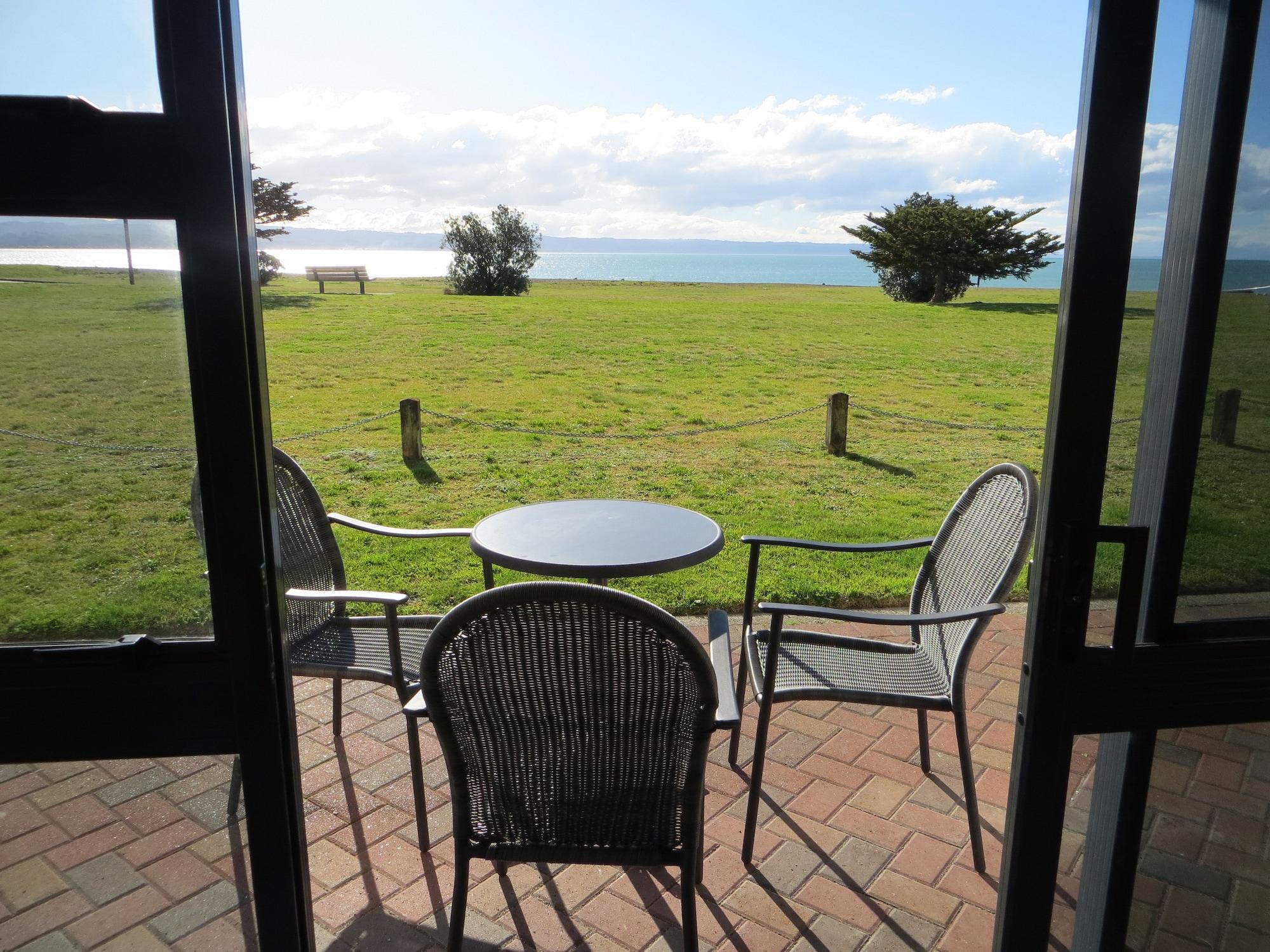 Harbour View Motel On Ahuriri Beach In Napier Nz With Sea View Suites Kültér fotó