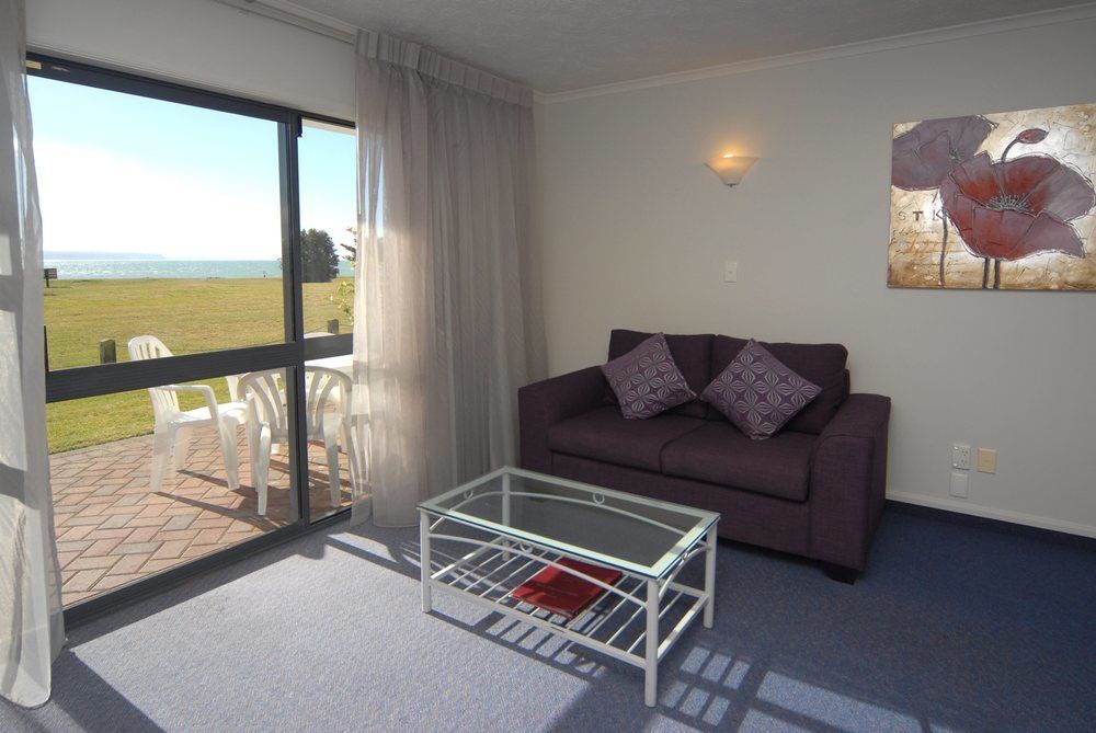 Harbour View Motel On Ahuriri Beach In Napier Nz With Sea View Suites Kültér fotó
